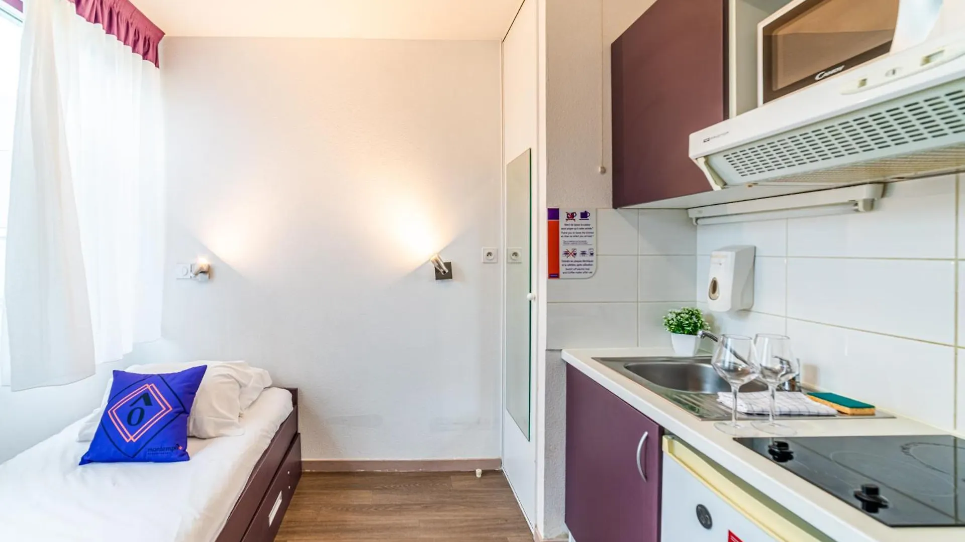 ** Aparthotel Montempo Apparthotel Lyon Viviani Vénissieux Frankreich