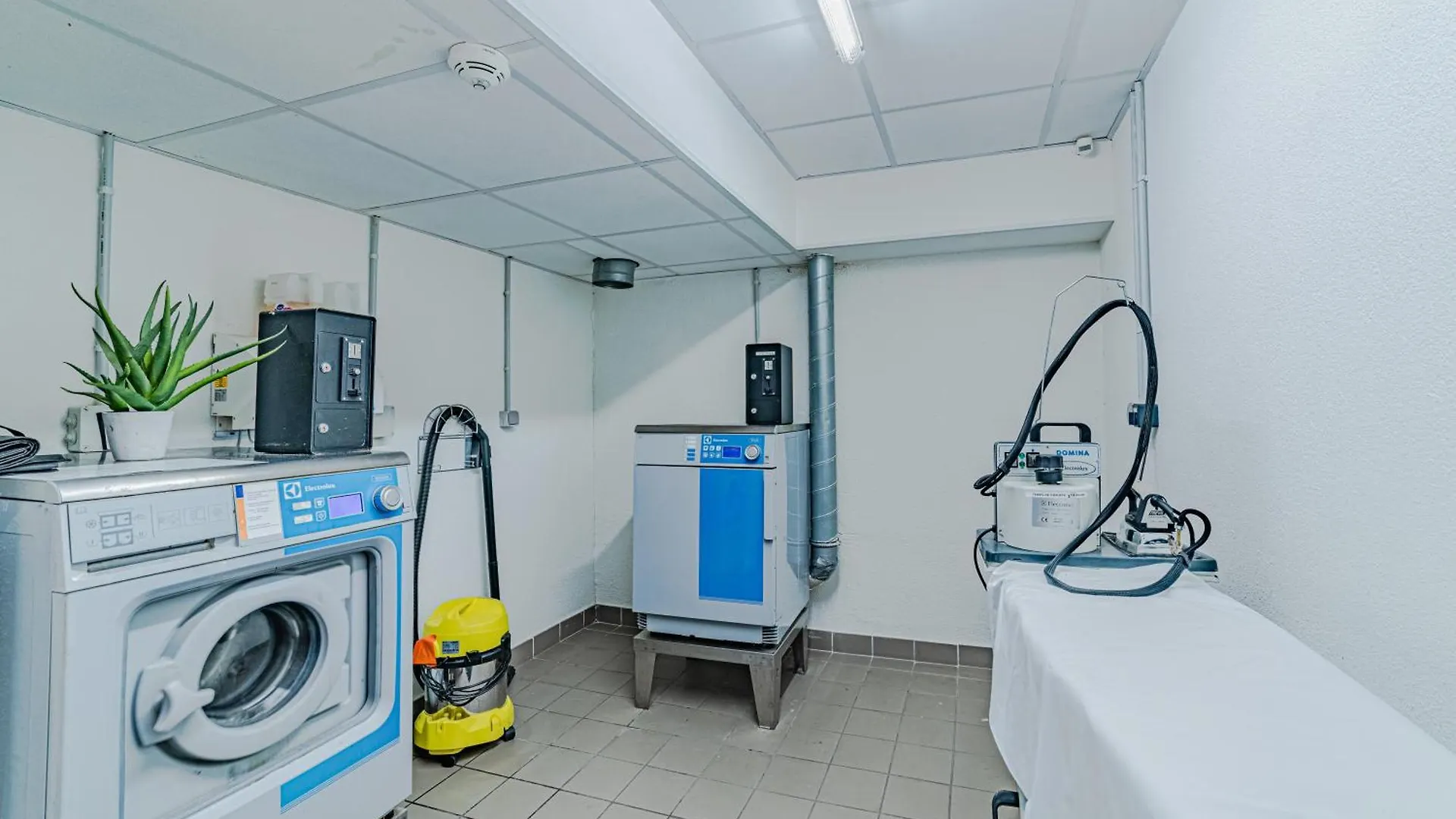Montempo Apparthotel Lyon Viviani Venissieux